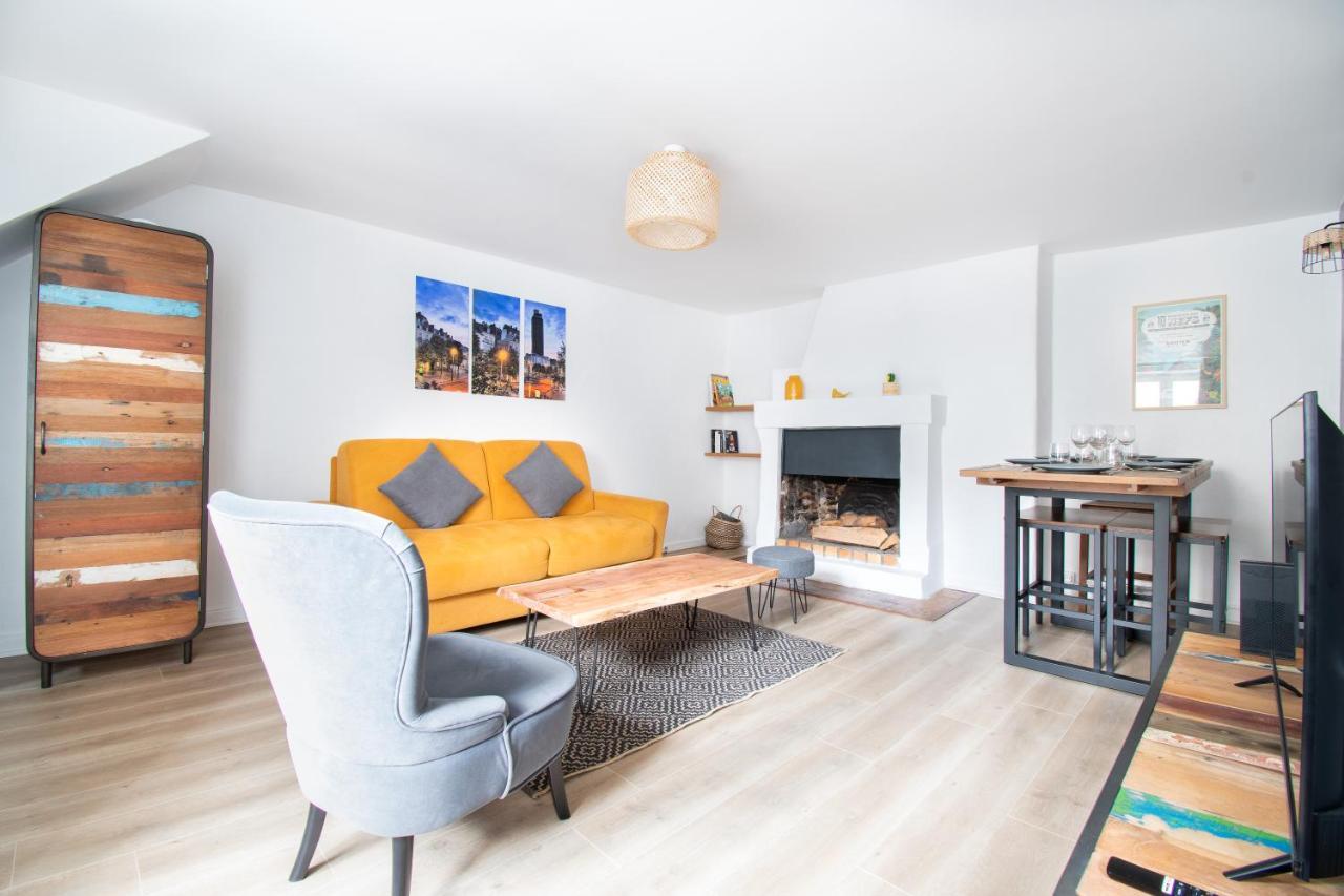 Ferienwohnung T3 Duplex De Charme Au Coeur Du Quartier Historique Nantes Exterior foto